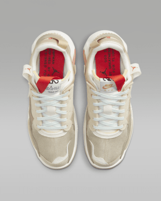 Jordan MA2 Women's Shoe. Nike CA